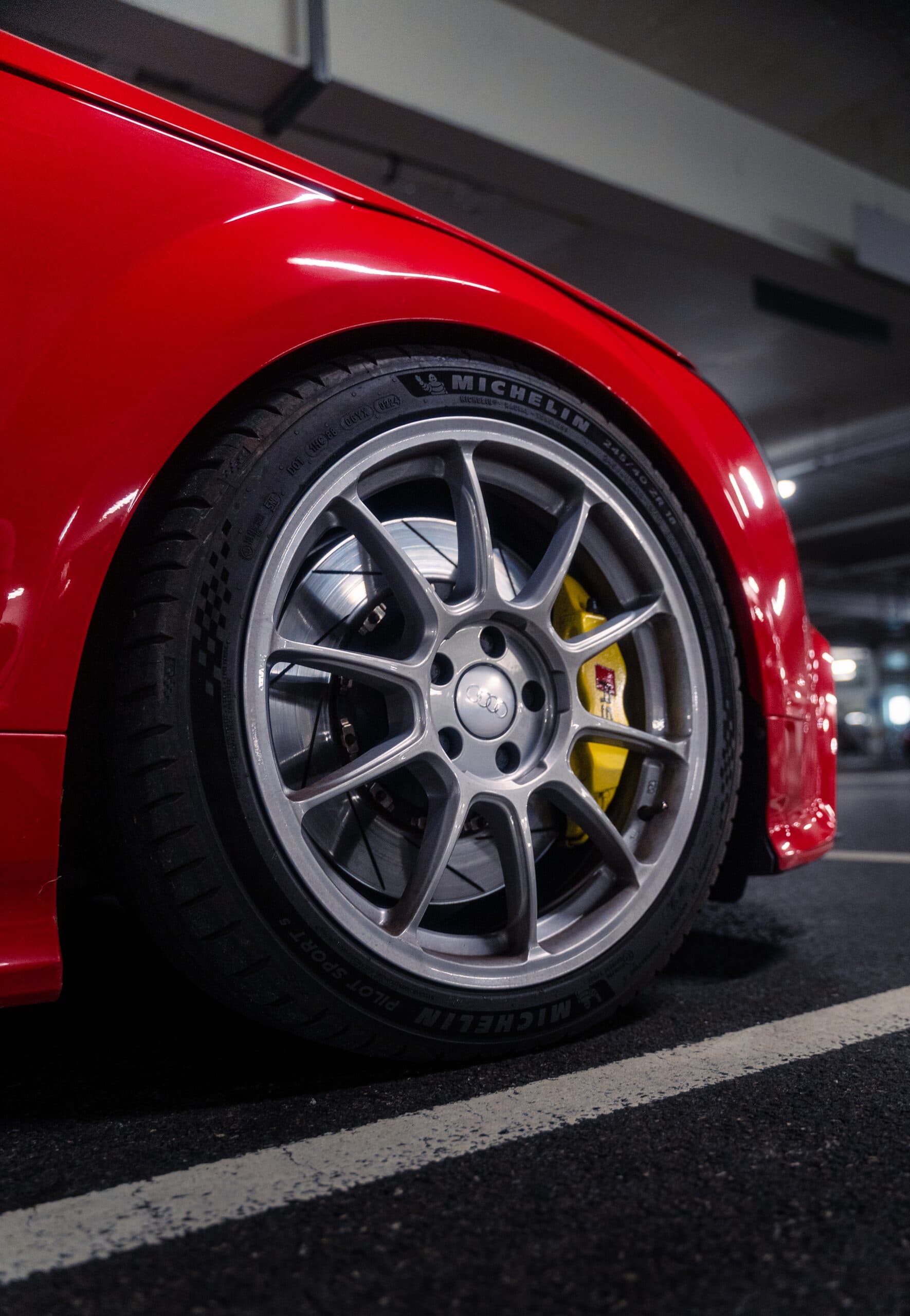 Audi TT RS R50 DBE: Rear wheel