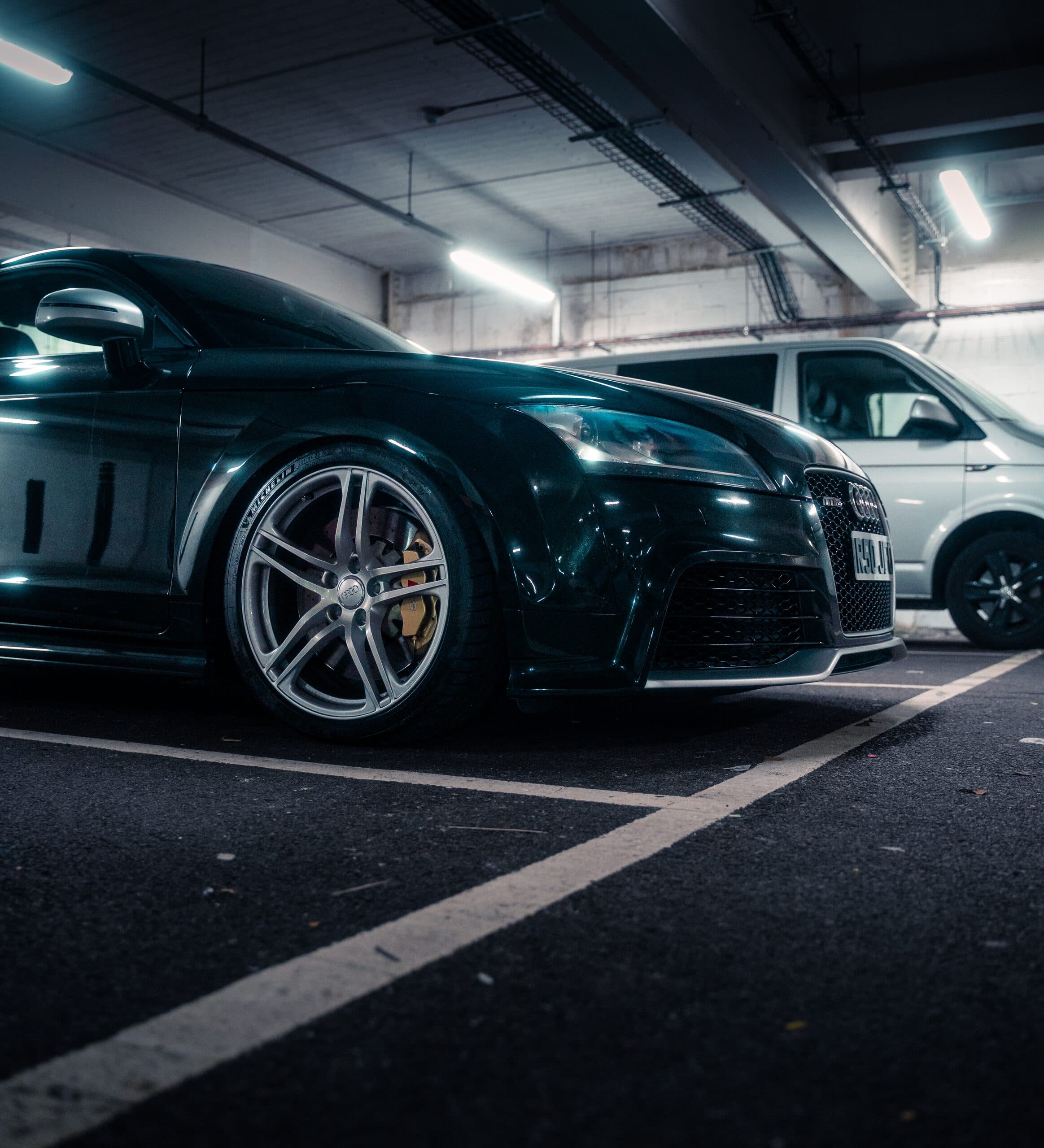 Audi TT RS R50 JFO: Front three-quarter
