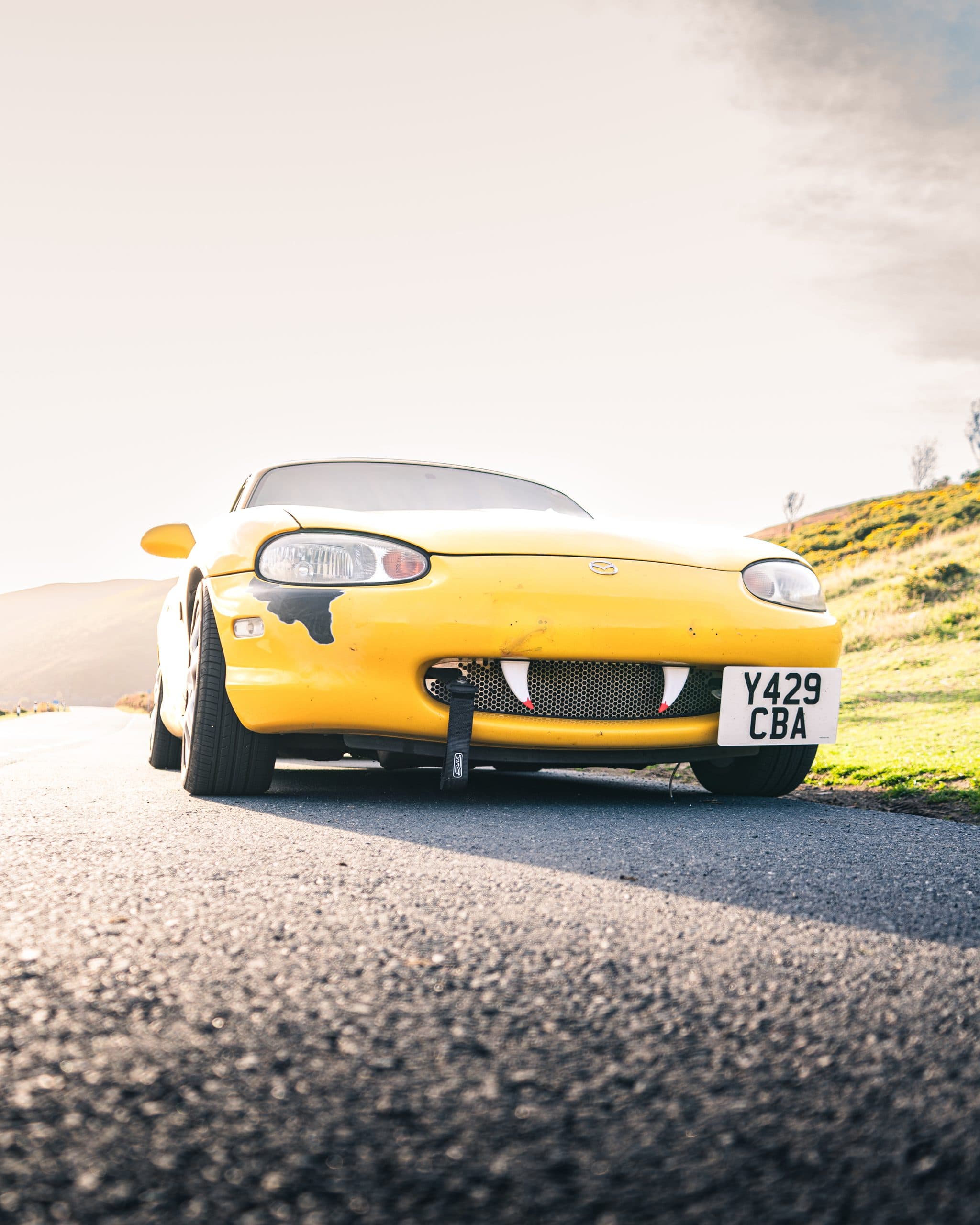 Mazda MX-5 Y429 CBA: Front