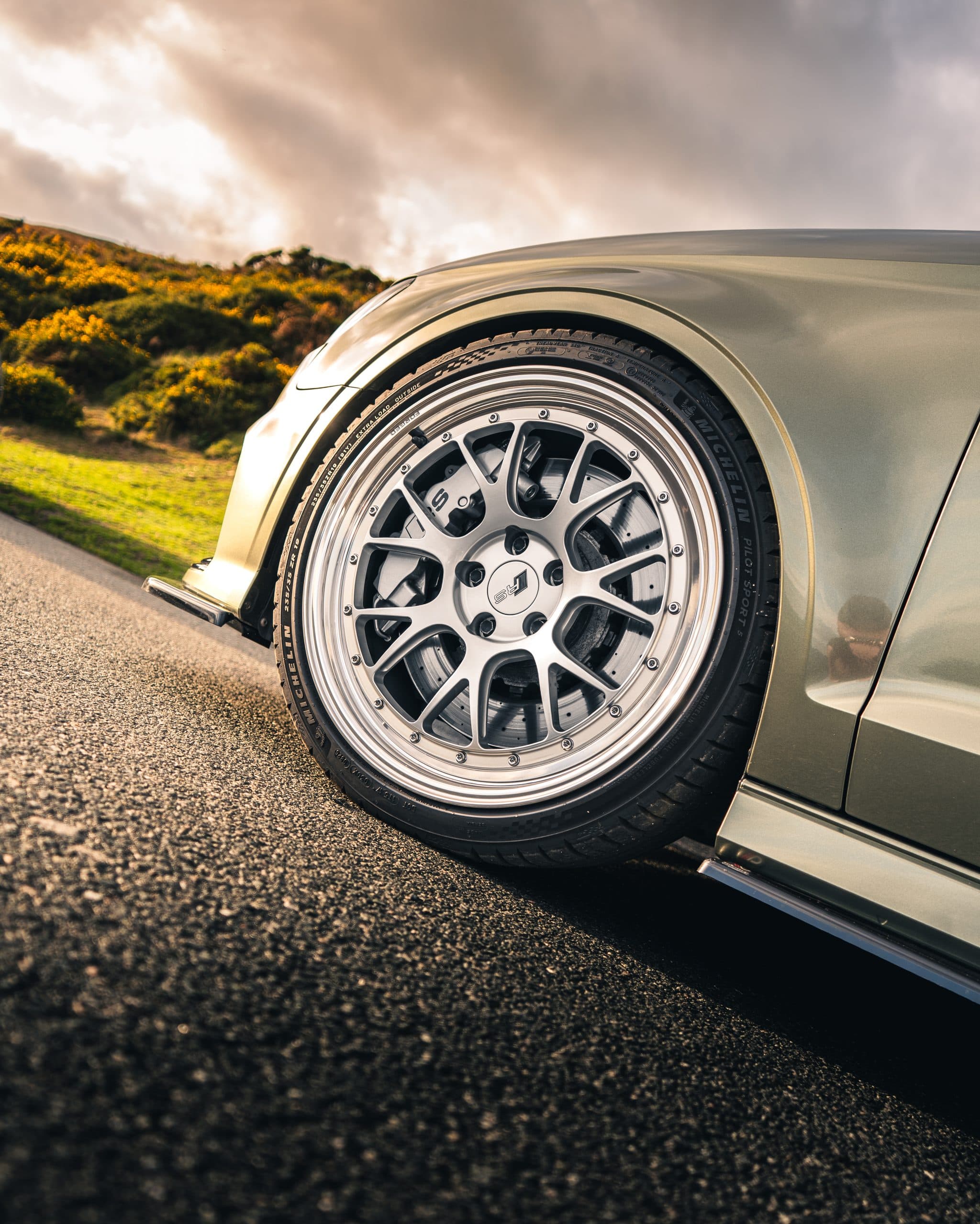 Audi RS3 saloon Y3 FCF: Front wheel
